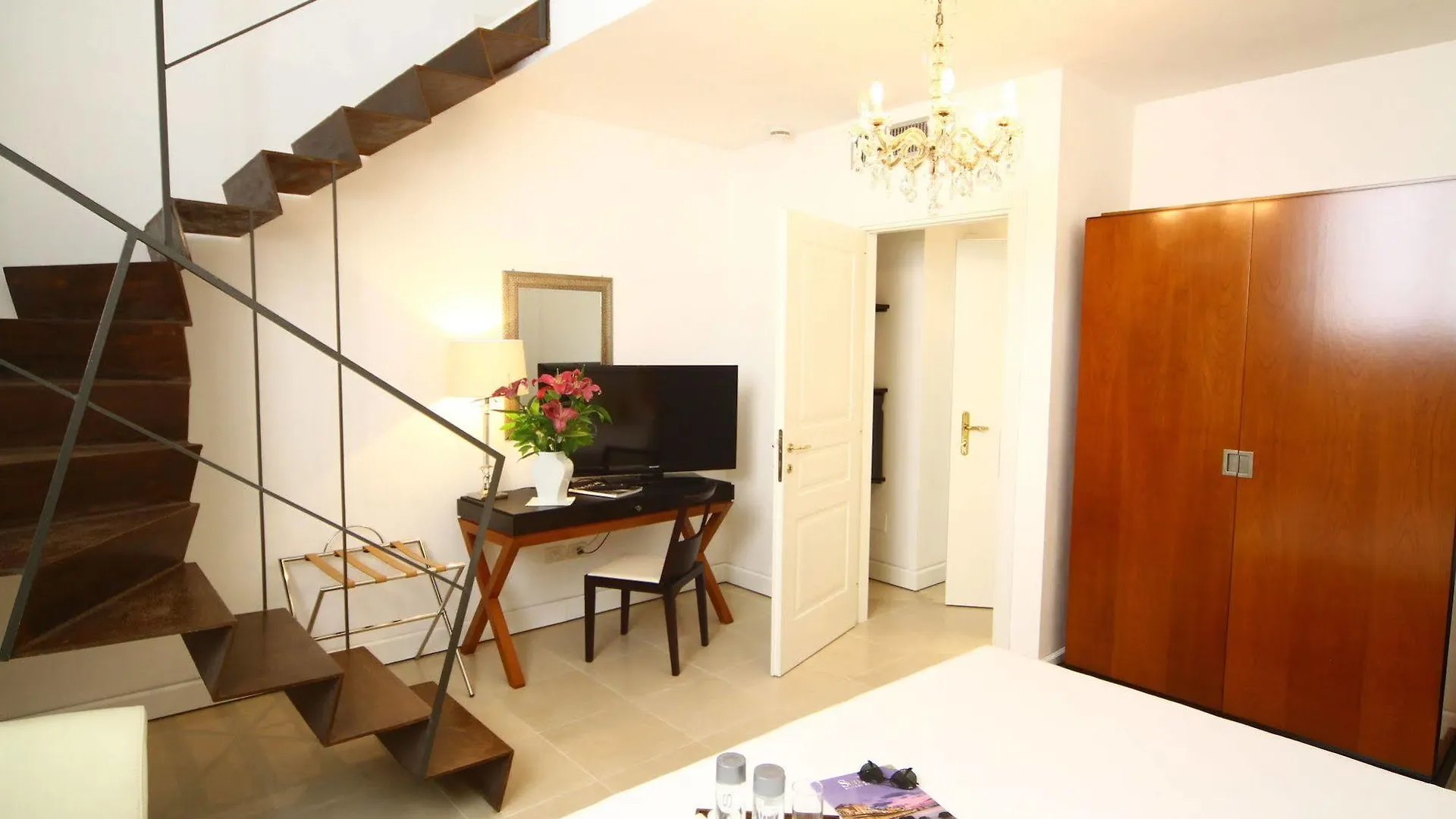 Hotel Palazzo Cavalieri Syracuse 4*,